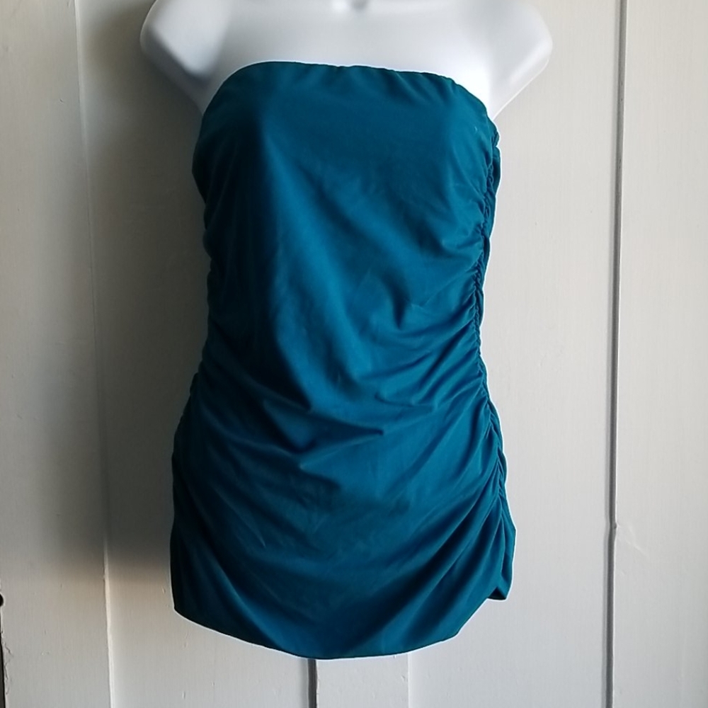 Express sleeveless top